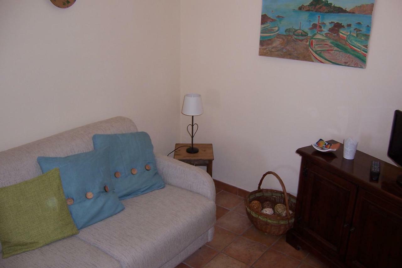 Mechome Apt Taormina Exteriör bild